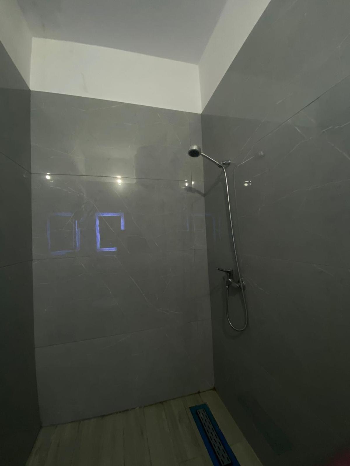 Jon Apartment Vlore Luaran gambar